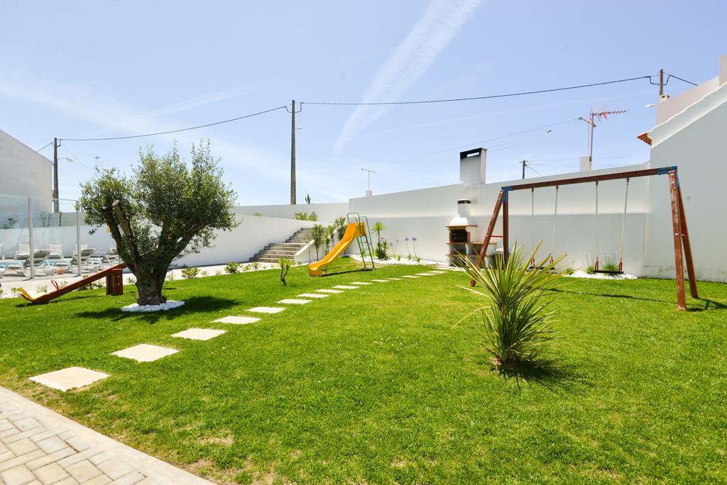 Holidays Nazare Apartment Exterior photo