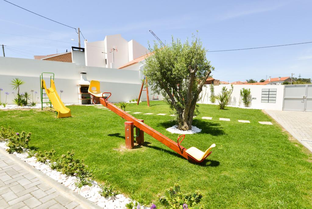 Holidays Nazare Apartment Exterior photo