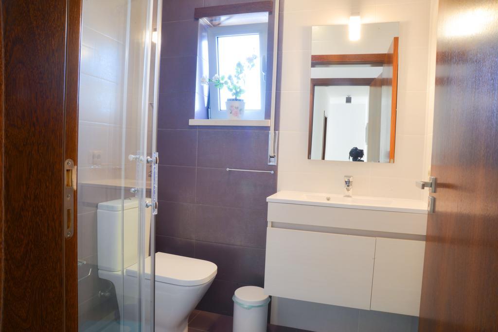 Holidays Nazare Apartment Room photo